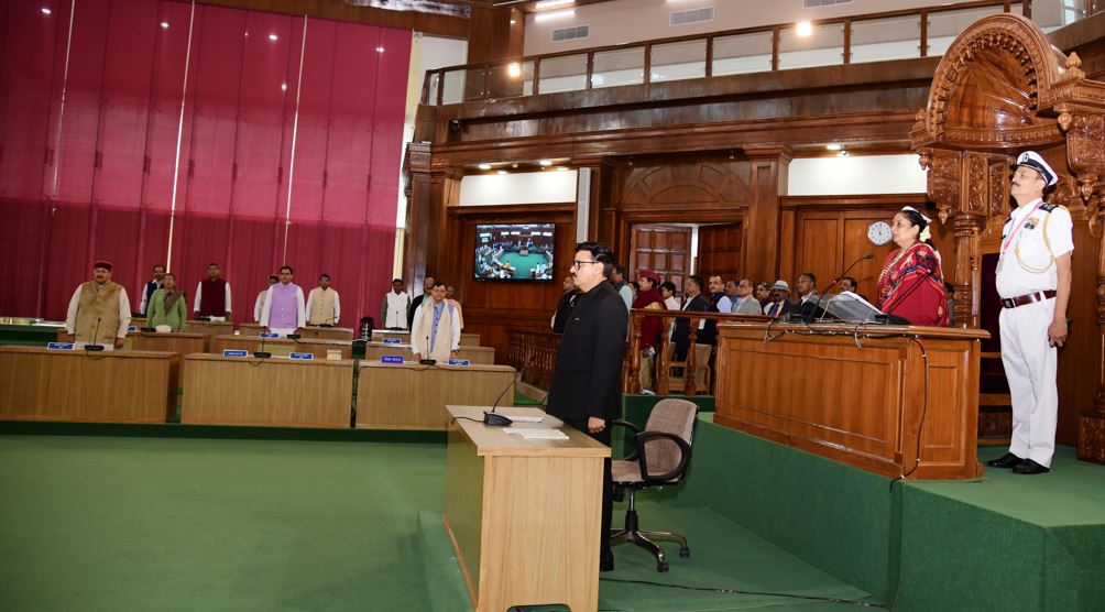 गैरसैंण ( भराड़ीसैंण) में विधानसभा के मानसून सत्र के पहले दिन केदारनाथ की विधायक स्वर्गीय शैला रानी रावत और चंपावत के पूर्व विधायक स्वर्गीय कैलाश चंद्र गहतोड़ी को श्रद्धांजलि अर्पित की।