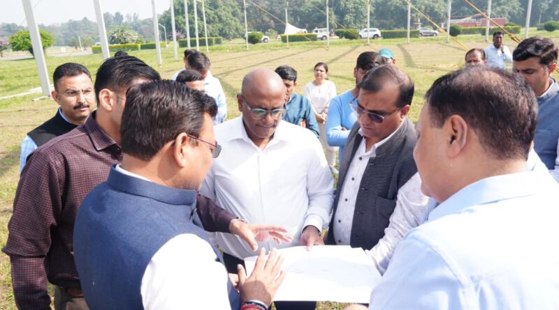 रजत जयंती समारोह के मुख्य आयोजन की तैयारियों की जानकारी लेने मुख्य सचिव आनन्द बर्द्धन FRI देहरादून पहुंचे।