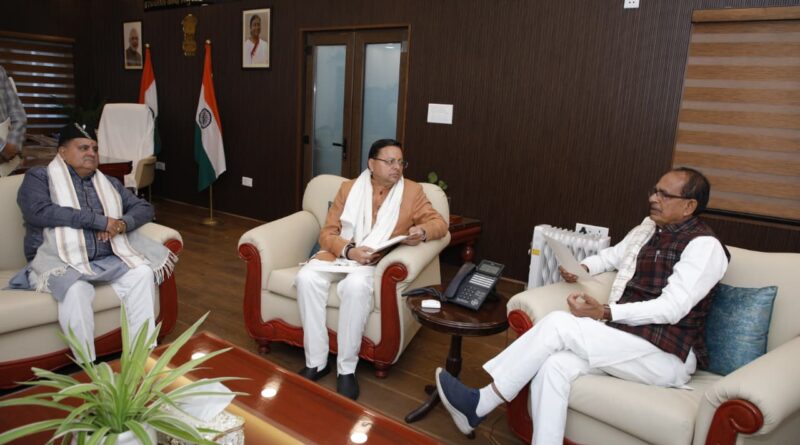 मुख्यमंत्री पुष्कर सिंह धामी ने केंद्रीय मंत्री से भेंट कर कृषि एवं ग्रामीण विकास से जुड़े अहम विषयों पर चर्चा की।