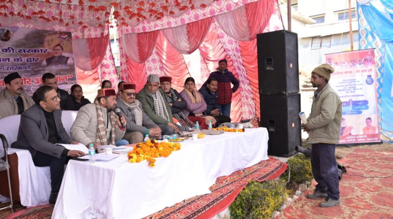 CM धामी के नेतृत्व में जनसेवा का नया रिकॉर्ड, 484 कैम्पों से 3.89 लाख से अधिक लोग लाभान्वित