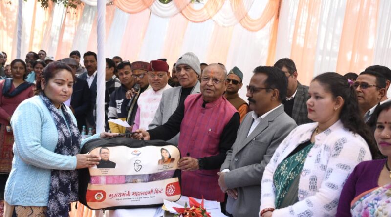 “जन-जन की सरकार, जन-जन के द्वार” अभियान ने रचा नया कीर्तिमान – मुख्यमंत्री पुष्कर सिंह धामी के नेतृत्व में एक ही दिन में 7,876 नागरिकों तक पहुंची सरकार