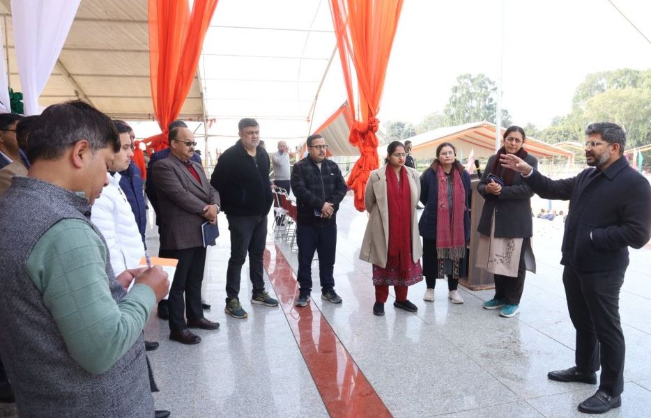देहरादून में 77वें गणतंत्र दिवस समारोह की तैयारियां अंतिम चरण में, सीडीओ ने लिया व्यवस्थाओं का जायजा