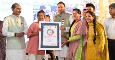 एसडीजी एचीवर्स अवार्ड समारोह में मुख्यमंत्री पुष्कर सिंह धामी शामिल हुए।