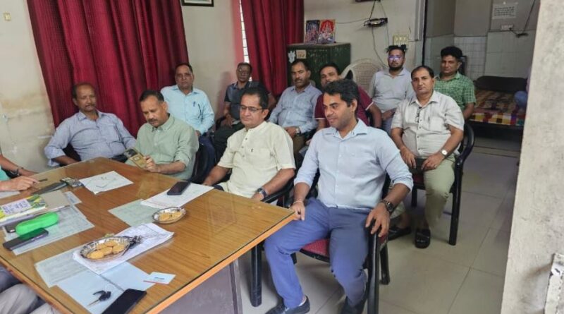 राज्य निगम कर्मचारी महासंघ की बैठक में कर्मचारियों की समस्याओं और मांगों पर हुई व्यापक चर्चा