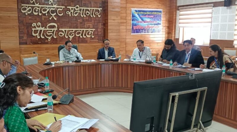 बैंकर्स और विभागीय अधिकारी समन्वय के साथ करें कार्य- मुख्य विकास अधिकारी
