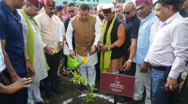 हरेला पर पूरे प्रदेश में 10 लाख पौधे लगाने का संकल्प, एक पेड़ माँ के नाम अभियान से जुड़ने का आह्वान