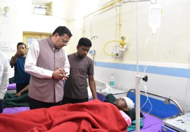 मायापुर टनल हादसा :  सीएम धामी ने अस्पताल पहुंचकर घायल श्रमिकों का जाना हाल
