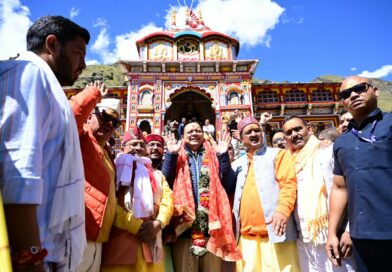 श्री बदरीनाथ धाम में मुख्यमंत्री ने की पूजा-अर्चना, मास्टर प्लान के कार्यों का लिया जायजा