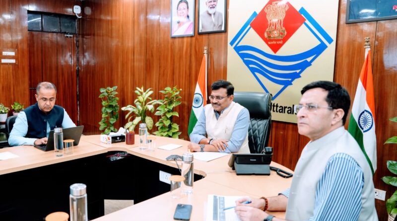 मुख्य सचिव ने की पुलिस विभाग के कार्यों की समीक्षा, साइबर पुलिसिंग, मानव तस्करी एवं डिजिटल इन्वेस्टीगेशन को मजबूत करने के निर्देश