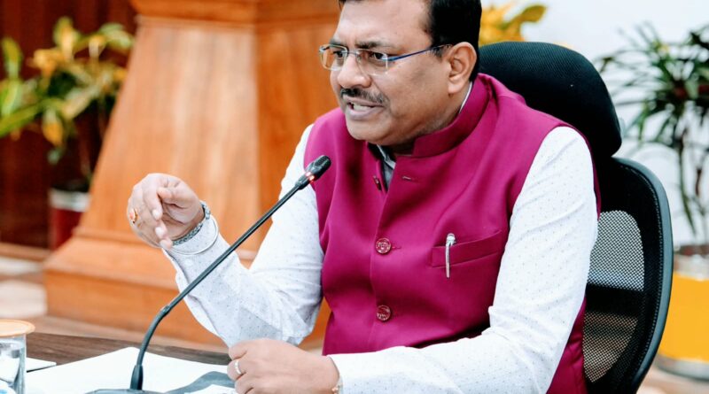 मुख्य सचिव ने की मुख्यमंत्री घोषणाओं की प्रगति की समीक्षा, सीएम घोषणाओं को प्राथमिकता पर लेते हुए निर्धारित समयसीमा में पूर्ण करने के दिए निर्देश