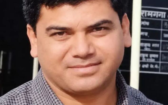 बाथरूम में करंट लगने से अवर अभियंता अनिल कुमार की मौत, गीजर से करंट लीक होने की आशंका